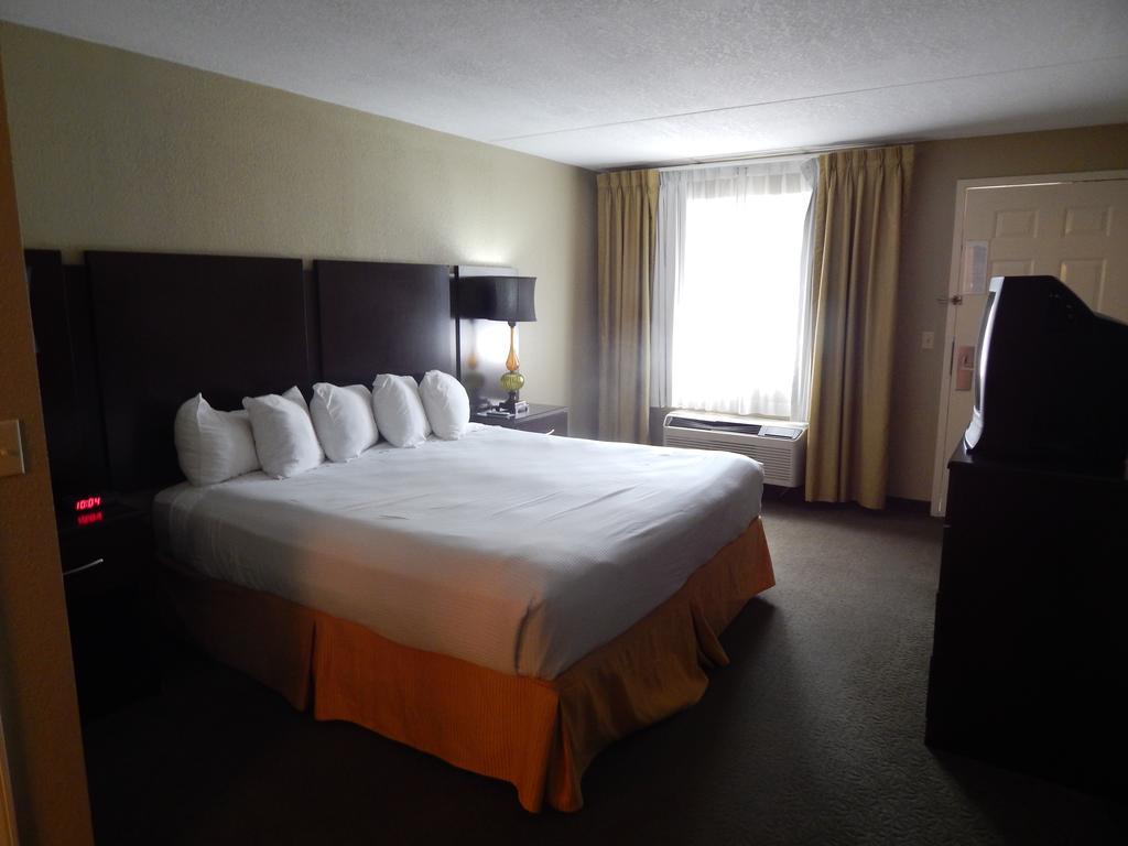 Ramada And Hotel