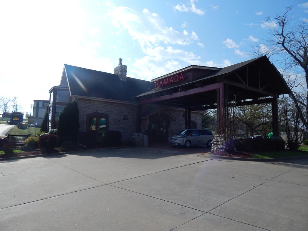 Ramada And Hotel 2*