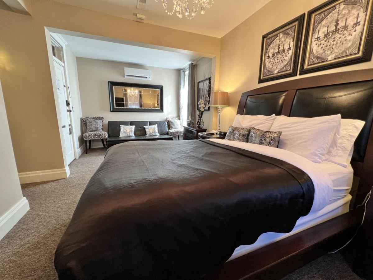 The Hotel 3*