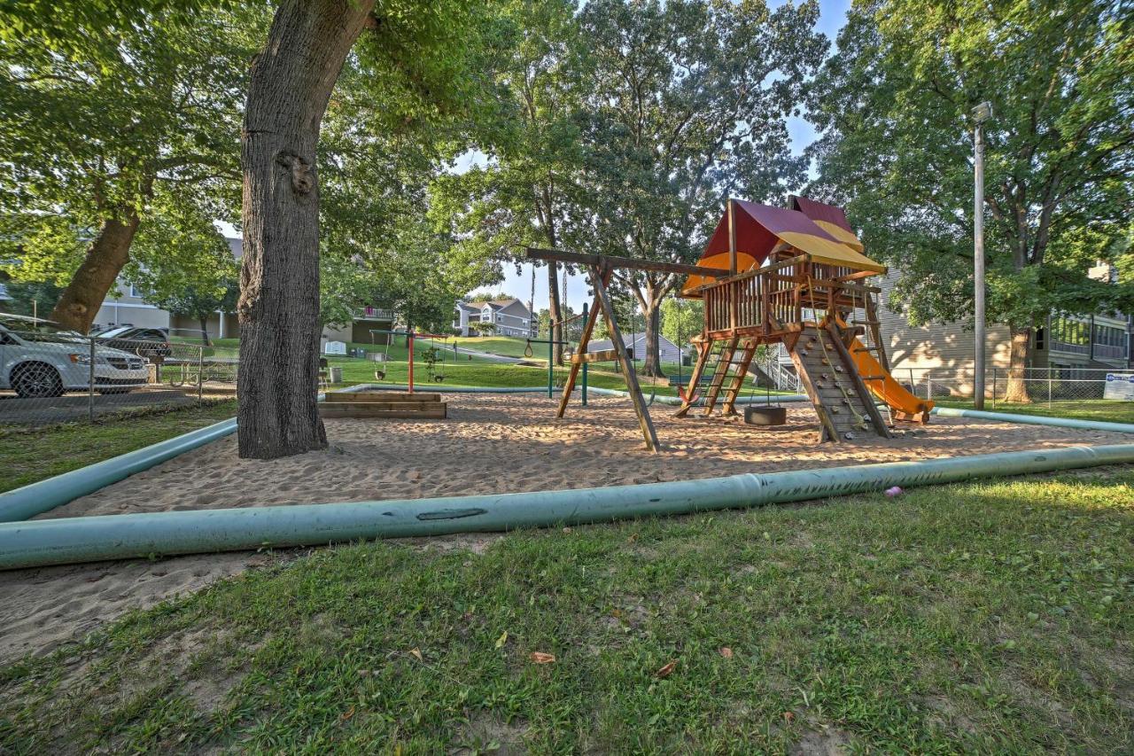 Apartment Inviting With Amenities! *