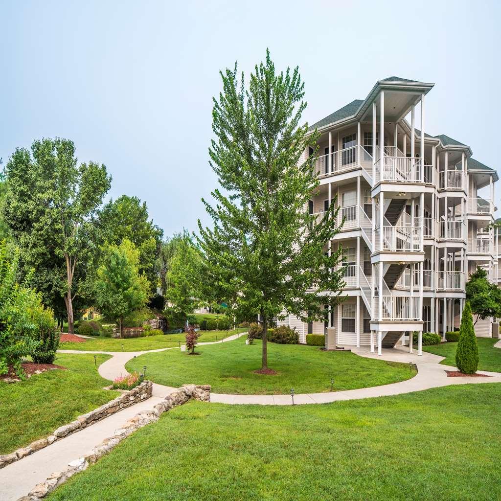 The At Fall Creek 3*