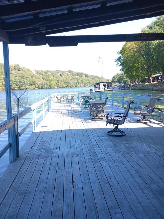 Blue Haven 1 Bed Regular