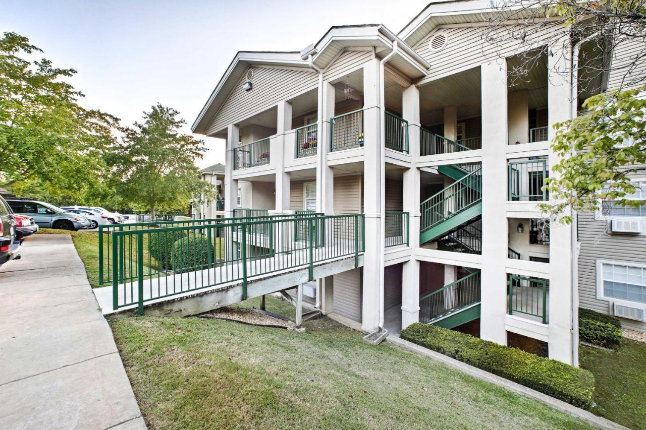 Walk-in Amenities, 3 Mi To Landing! Apartment *