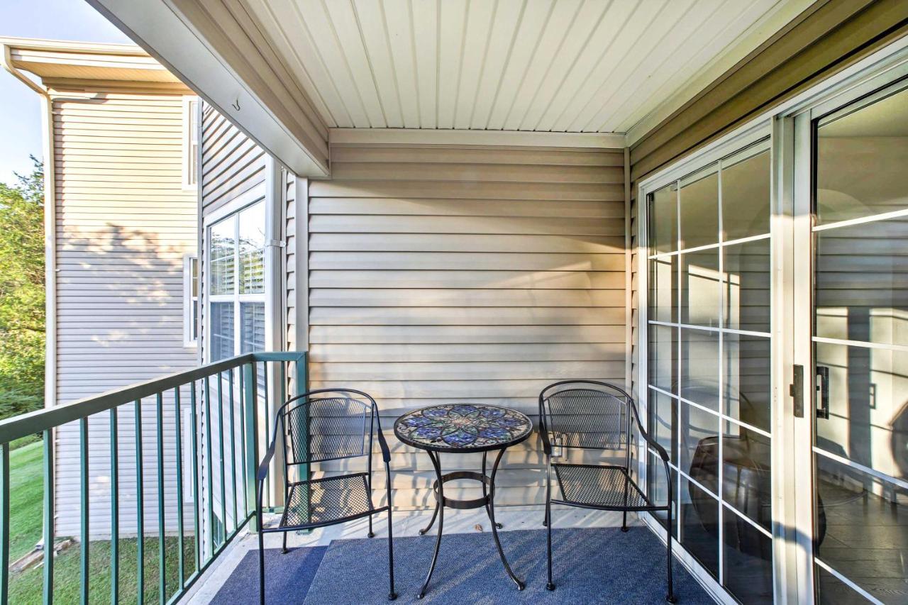 Walk-in Amenities, 3 Mi To Landing! Apartment *