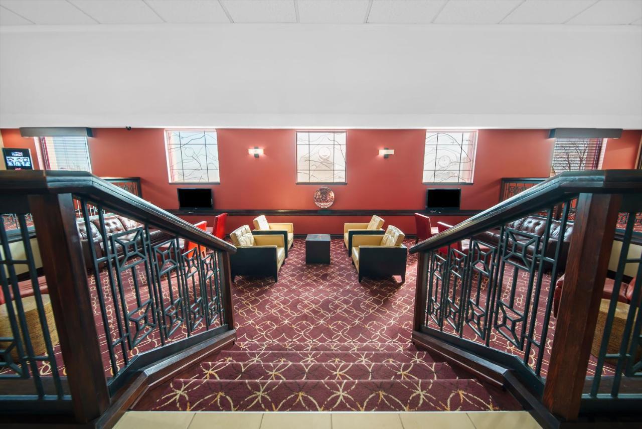 Hotel Thousand Hills Branson