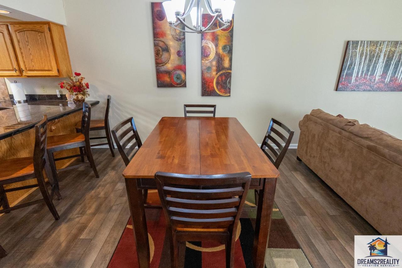 2br - 2 Pools - Close To The Strip - Free Tickets Included - Fha-27 Holiday home