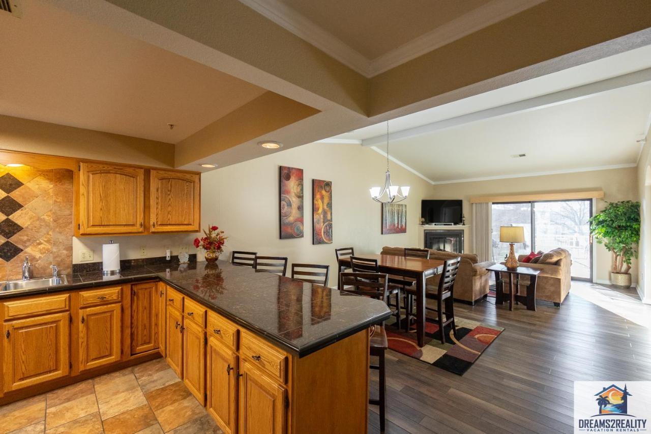 2br - 2 Pools - Close To The Strip - Free Tickets Included - Fha-27 Branson