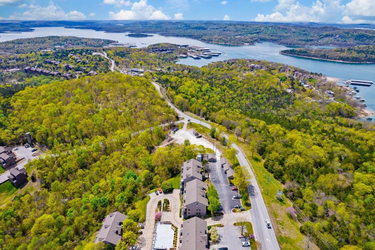Holiday home Black Walnut -- 405 Branson