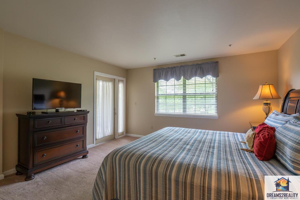 2br - 2 Pools - Close To The Strip - Free Tickets Included - Fha-27 Holiday home *