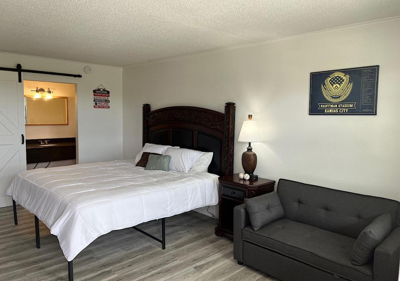 Hotel Ballparks
