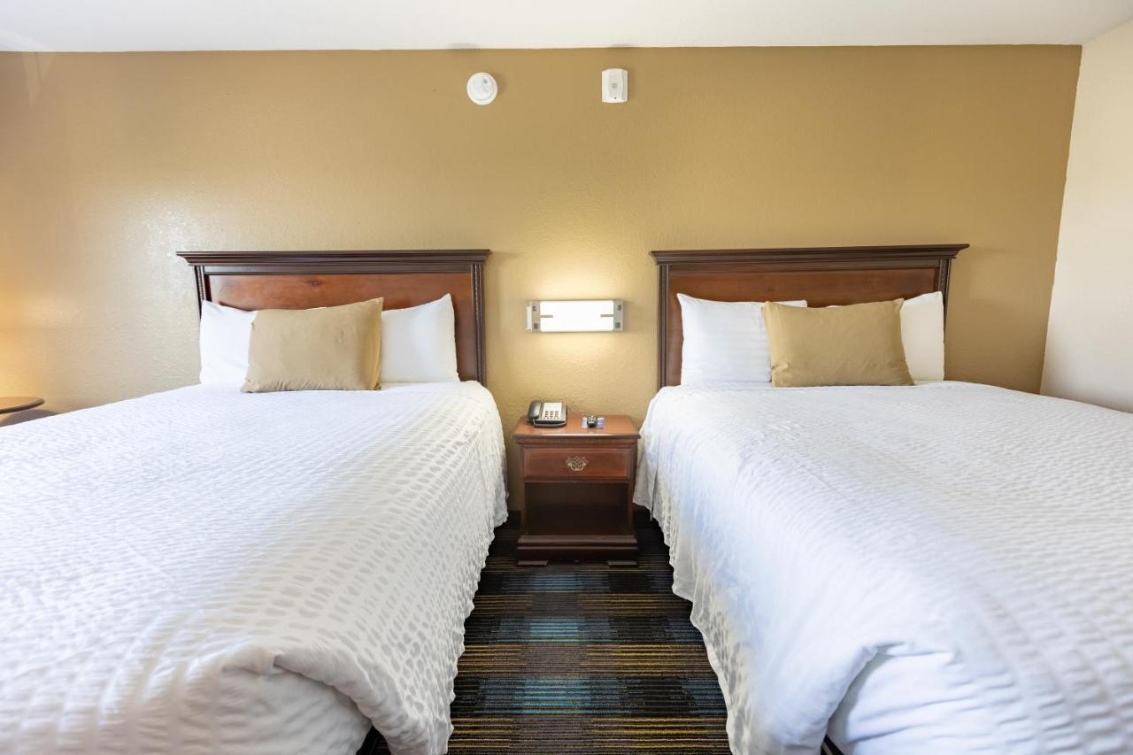 Rosebud 3* Branson
