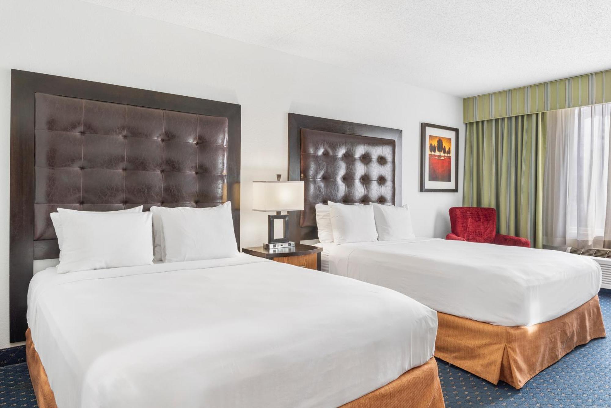 Thousand Hills Branson