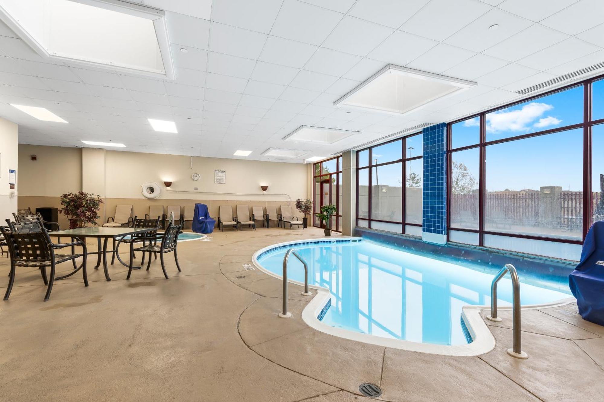 Hotel Thousand Hills Branson