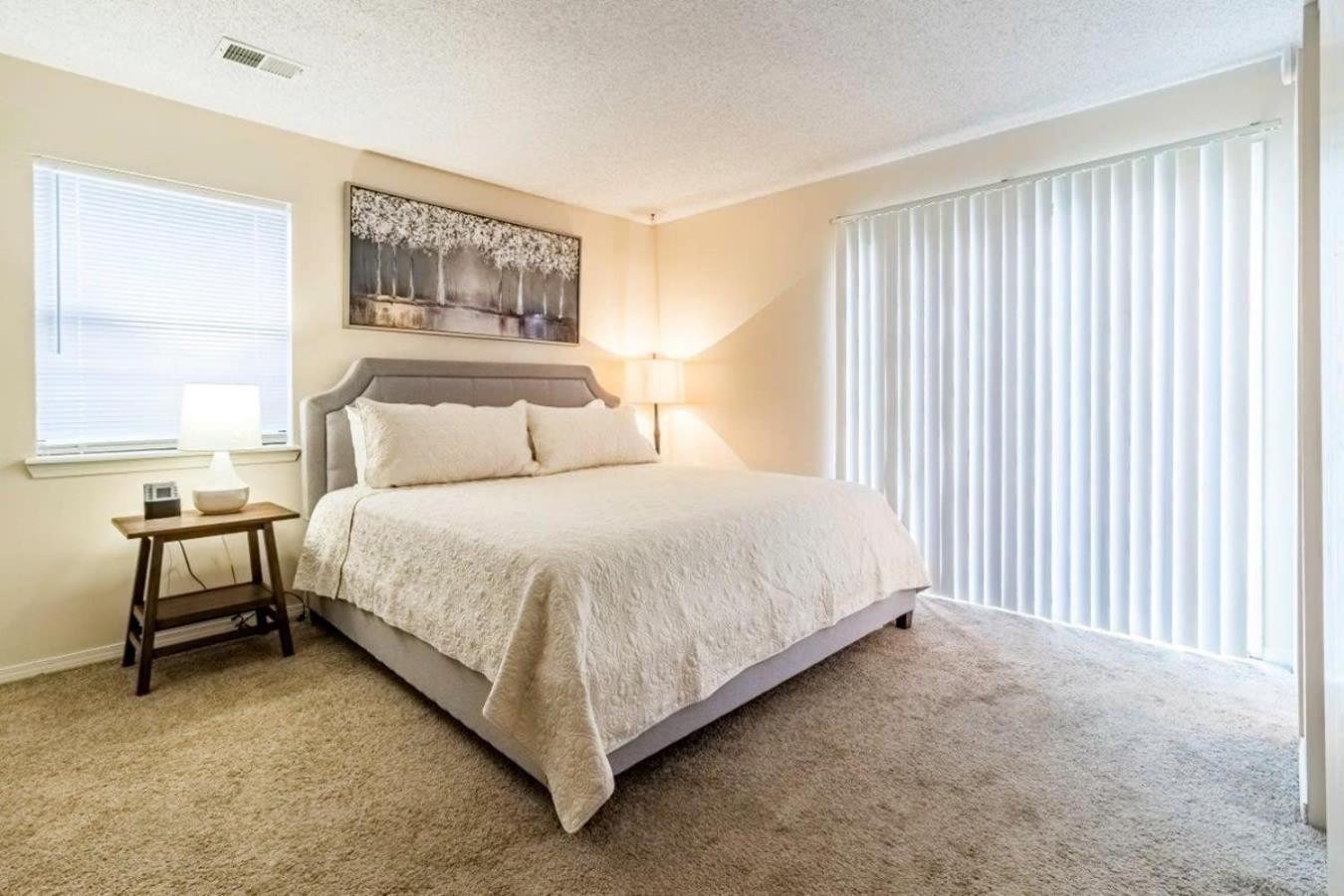 At Pointe Royale With Indoor Pool And Hot Tub Walking Distance To Clubhouse Apartment *