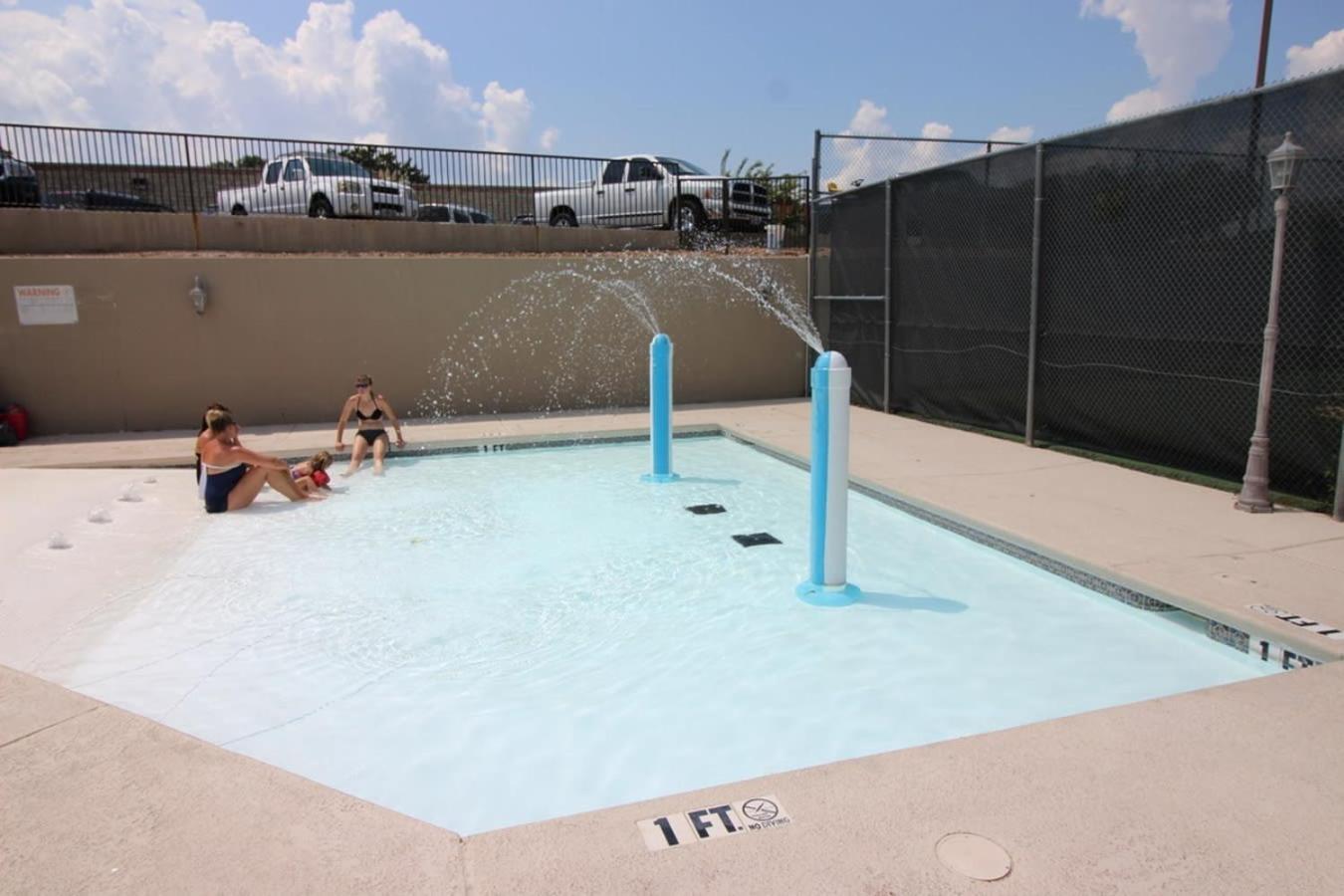 At Pointe Royale With Indoor Pool And Hot Tub Walking Distance To Clubhouse
