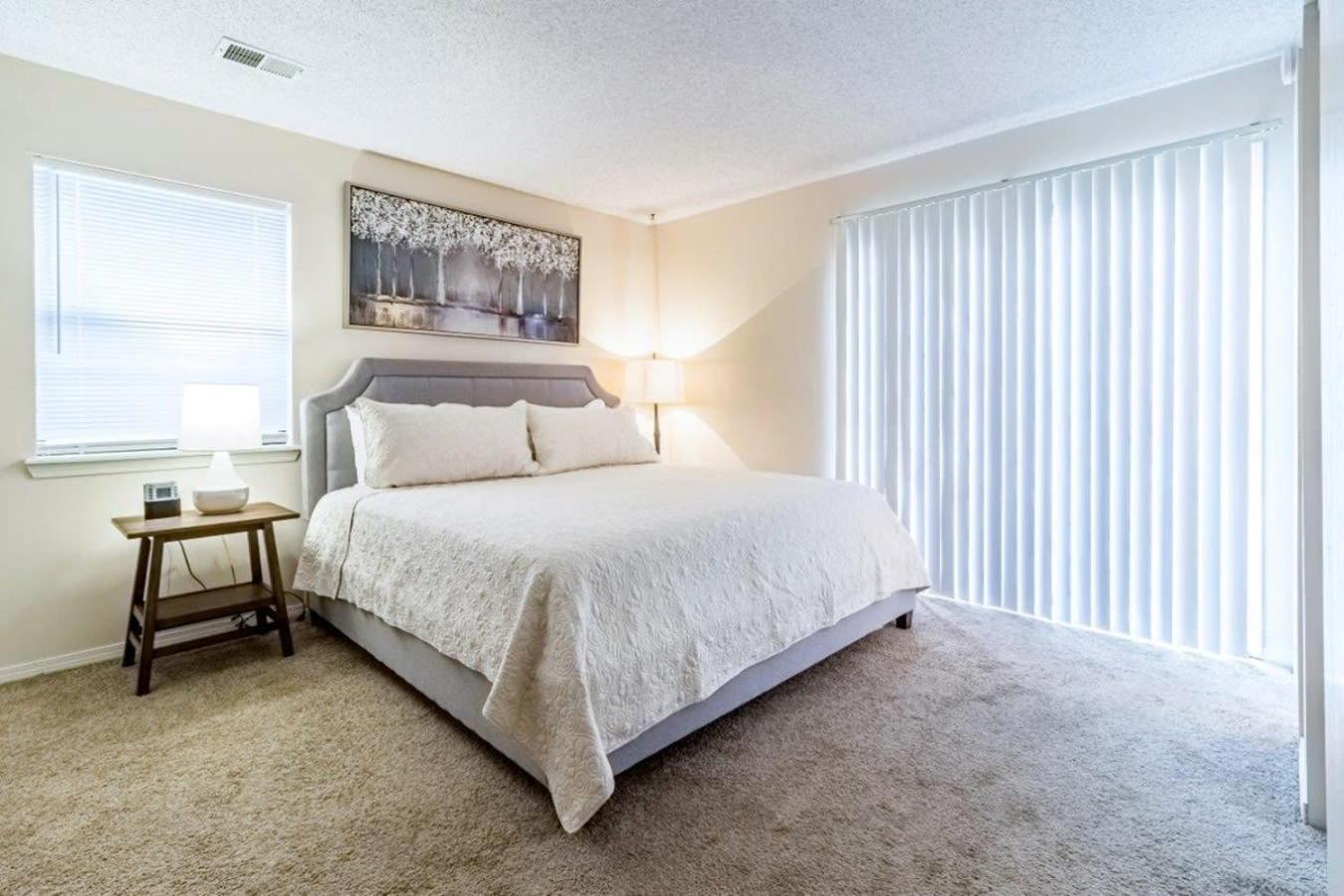 At Pointe Royale With Indoor Pool And Hot Tub Walking Distance To Clubhouse *