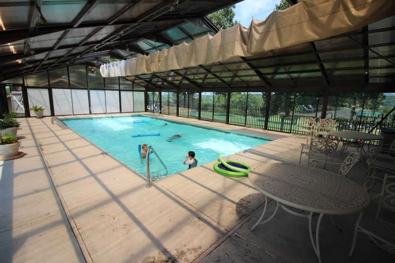 At Pointe Royale With Indoor Pool And Hot Tub Walking Distance To Clubhouse Apartment *