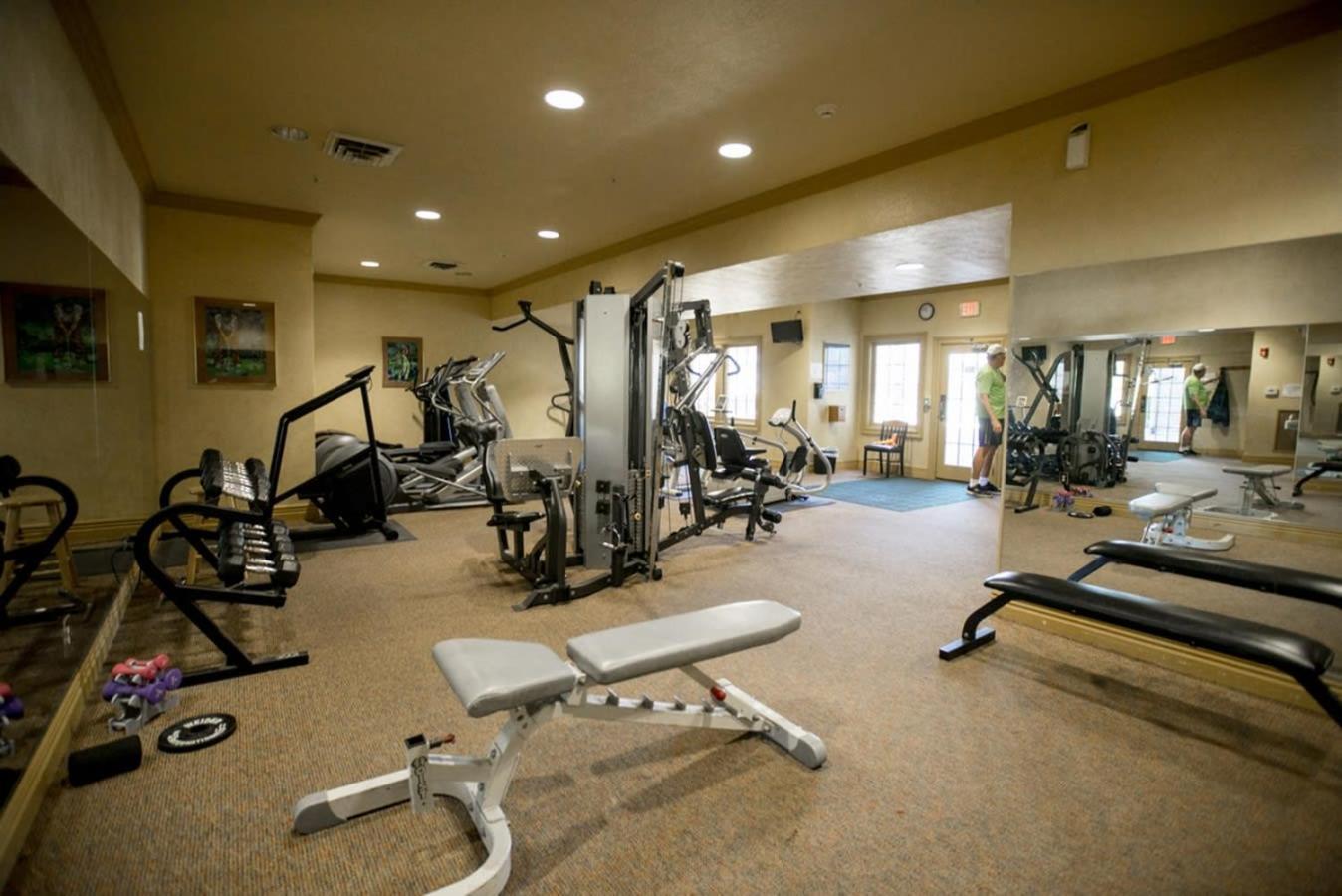 At Pointe Royale With Indoor Pool And Hot Tub Walking Distance To Clubhouse Apartment Branson