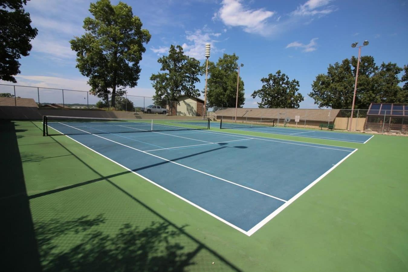 Apartment At Pointe Royale With Indoor Pool And Hot Tub Walking Distance To Clubhouse