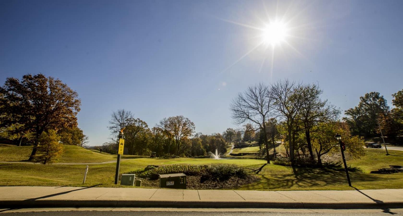 At Pointe Royale With Indoor Pool And Hot Tub Walking Distance To Clubhouse Apartment Branson