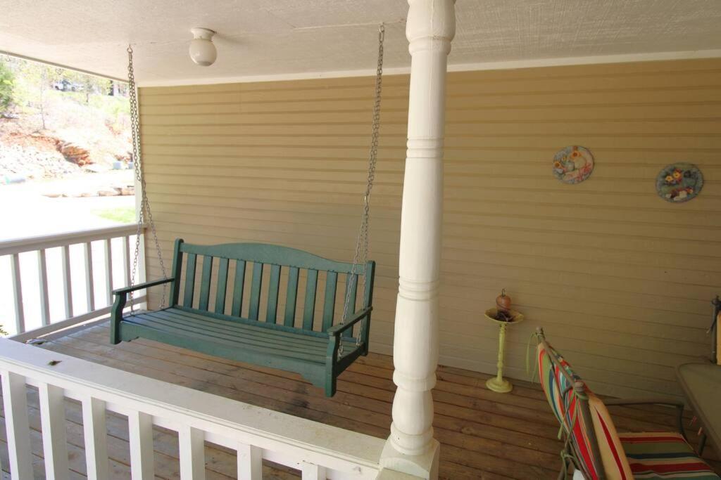 Hummingbird Hideaway Holiday home *