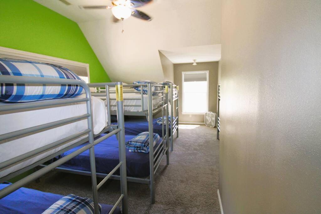 Hummingbird Hideaway * Branson