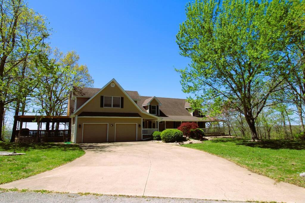 Holiday home Hummingbird Hideaway Branson