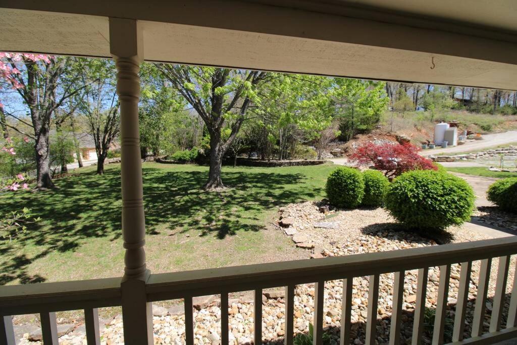 Hummingbird Hideaway Holiday home