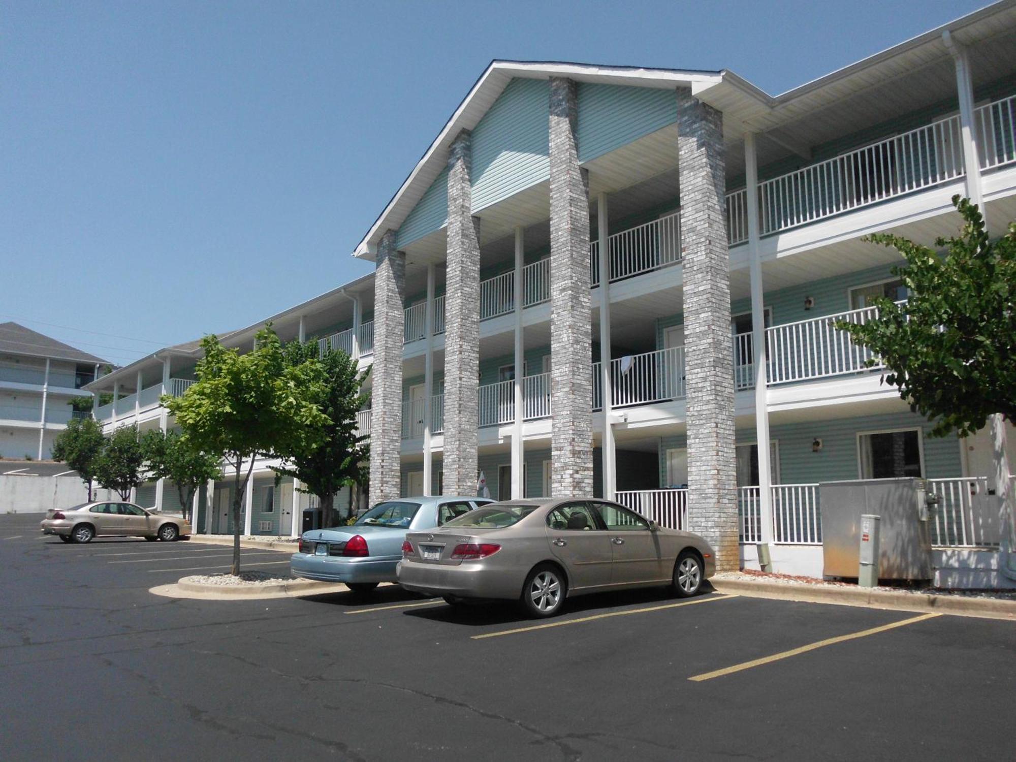 Dutton Motel 2*
