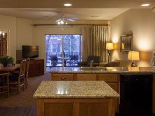Club Wyndham At The Falls Resort