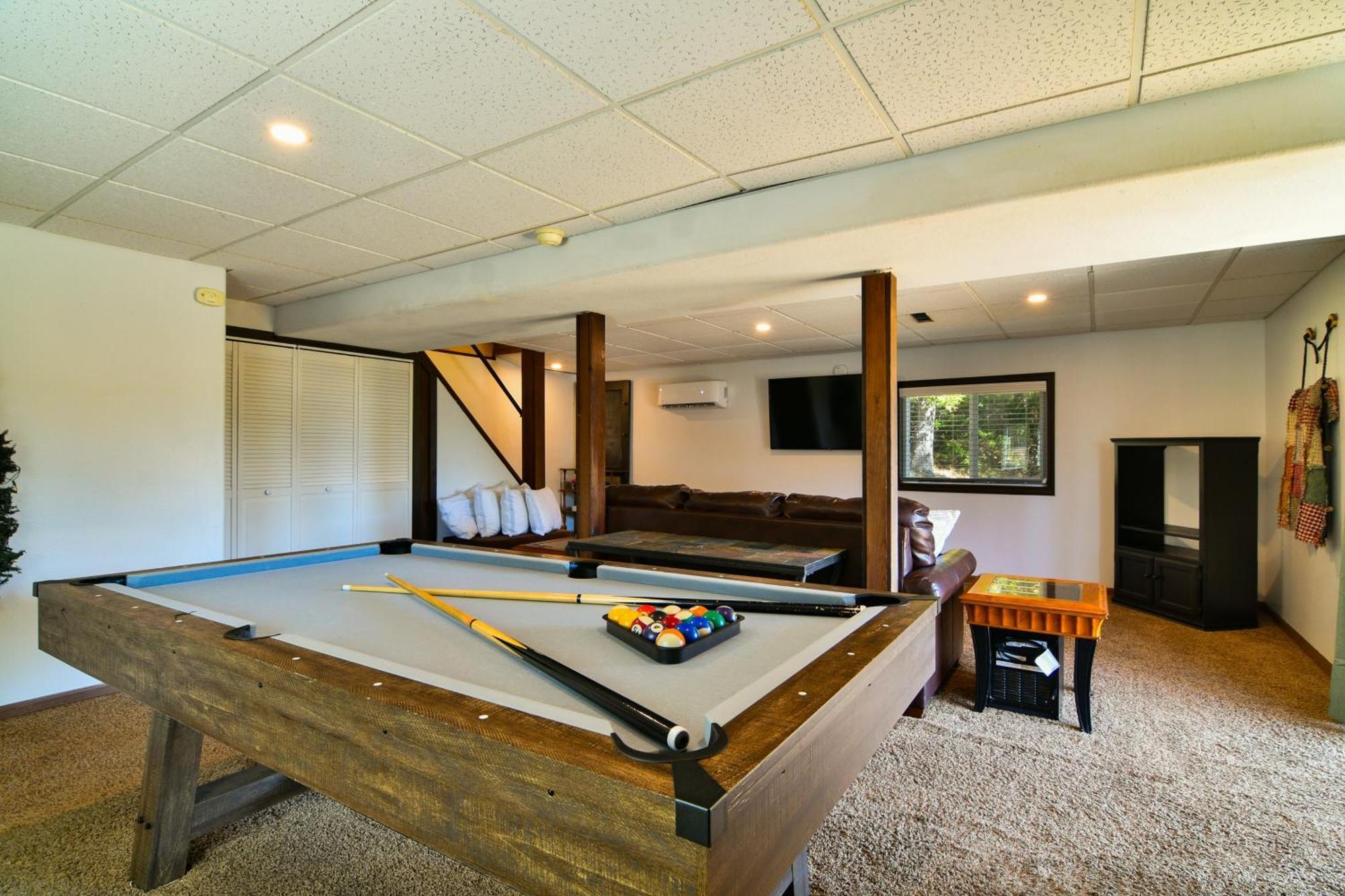 A-frame Of Mind In The Ozarks * Branson