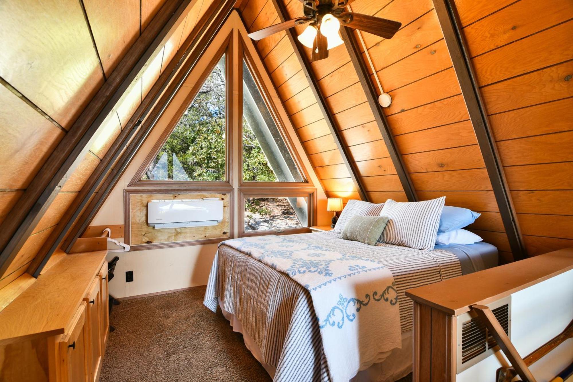A-frame Of Mind In The Ozarks Holiday home