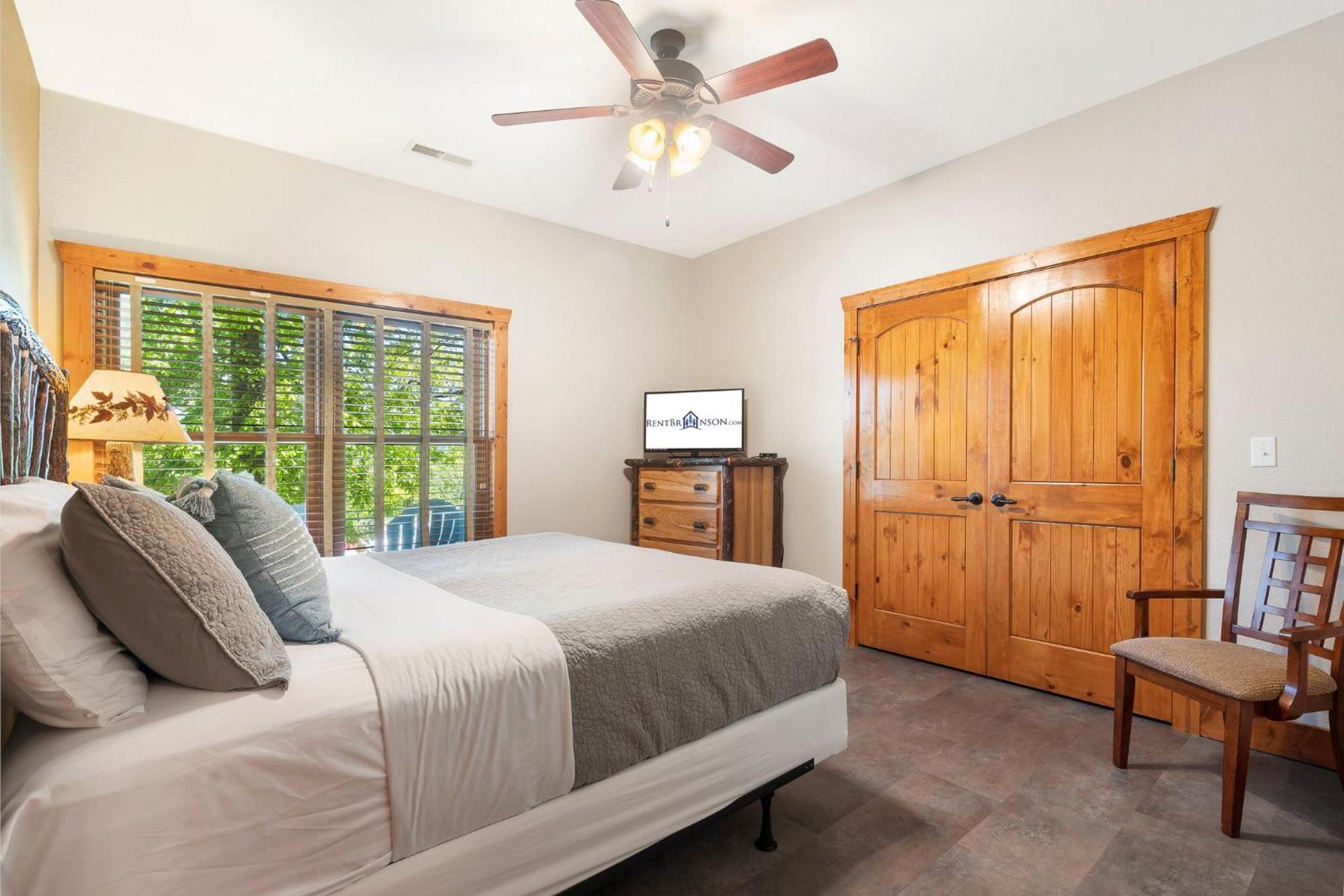 Taneycomo Upgraded Luxurious, Free Daily Fun, Adirondack Lodge, Beautiful Views! Free Sdc Tickets *