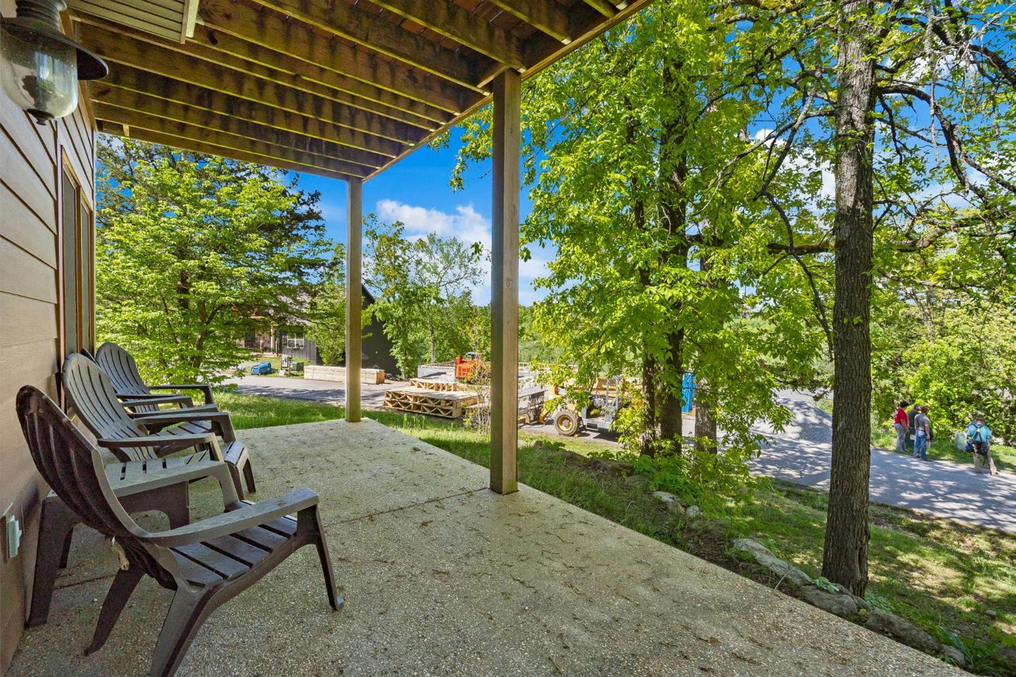 Taneycomo Upgraded Luxurious, Free Daily Fun, Adirondack Lodge, Beautiful Views! Free Sdc Tickets Holiday home *