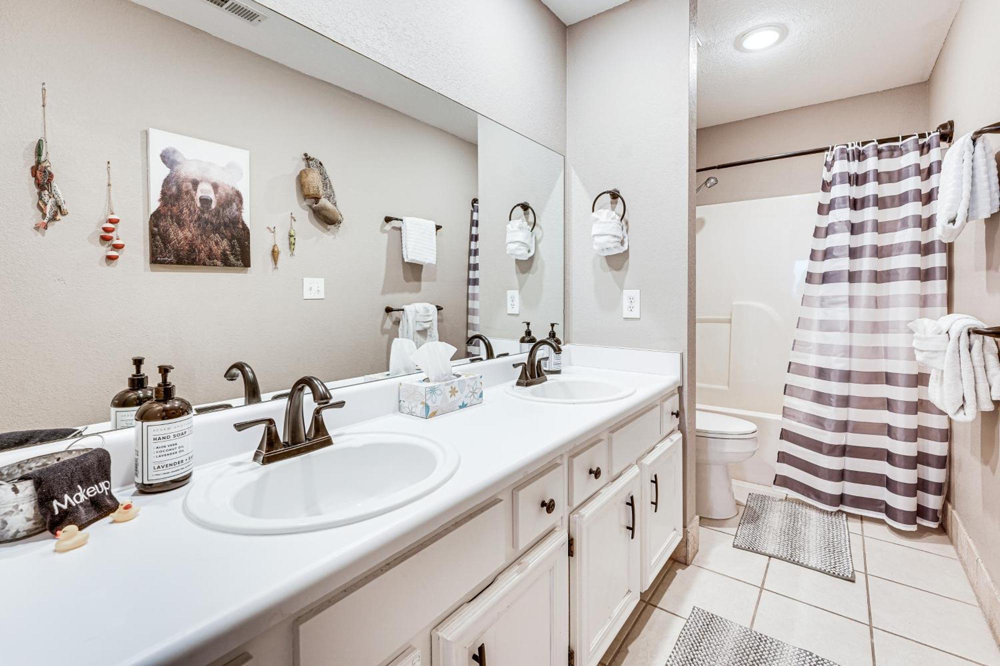 Apartment With View 1 Mi To Silver Dollar City!