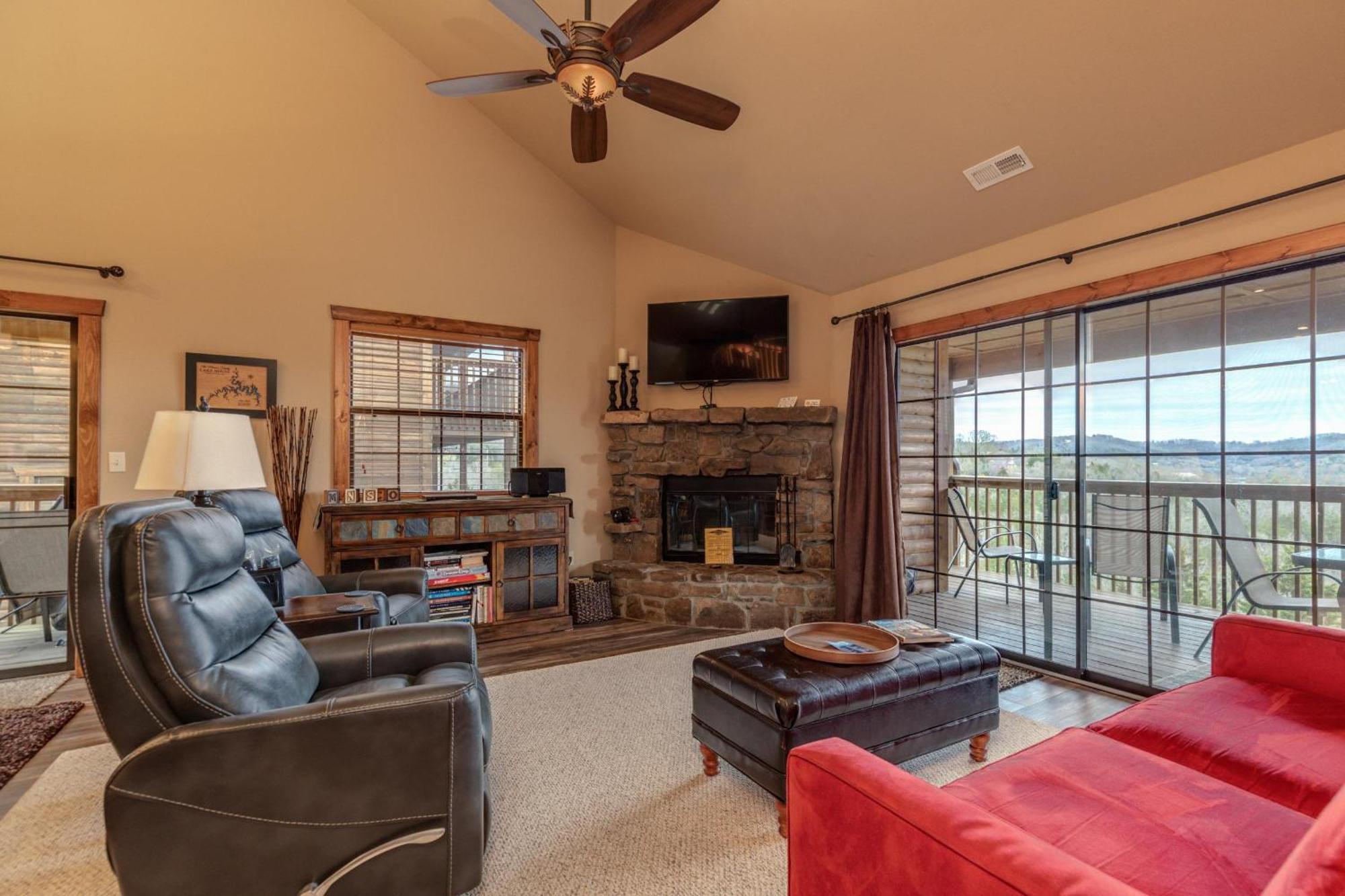 2br+loft Village At Indian Point 1509 Near Sdc- Free Tickets Daily Up To $500 Holiday home Branson