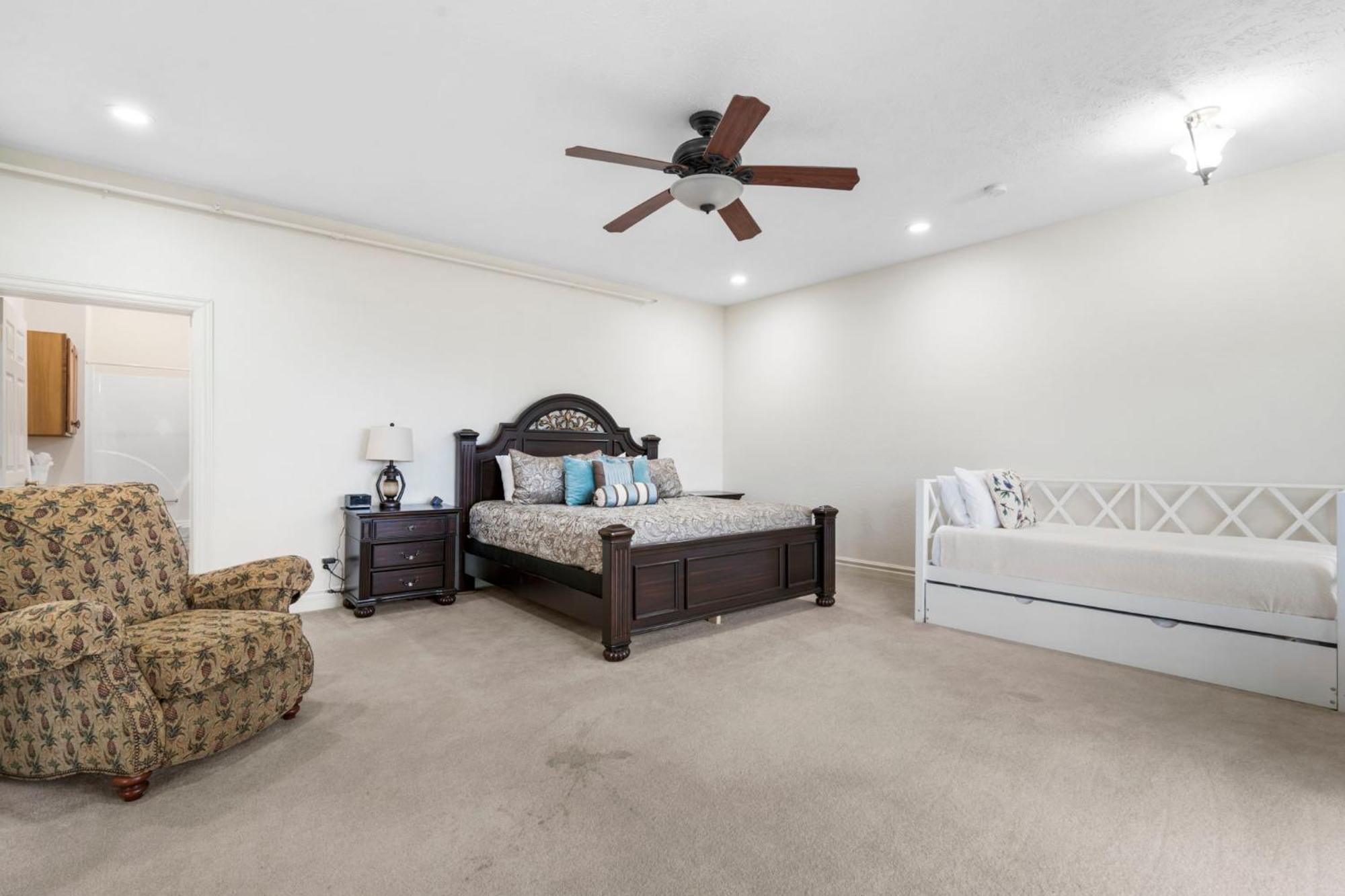 Holiday home Townhouse W Tree & Views-billiards-air Hockey-free Tix-pvt Hot Tub-basketball-garage Branson