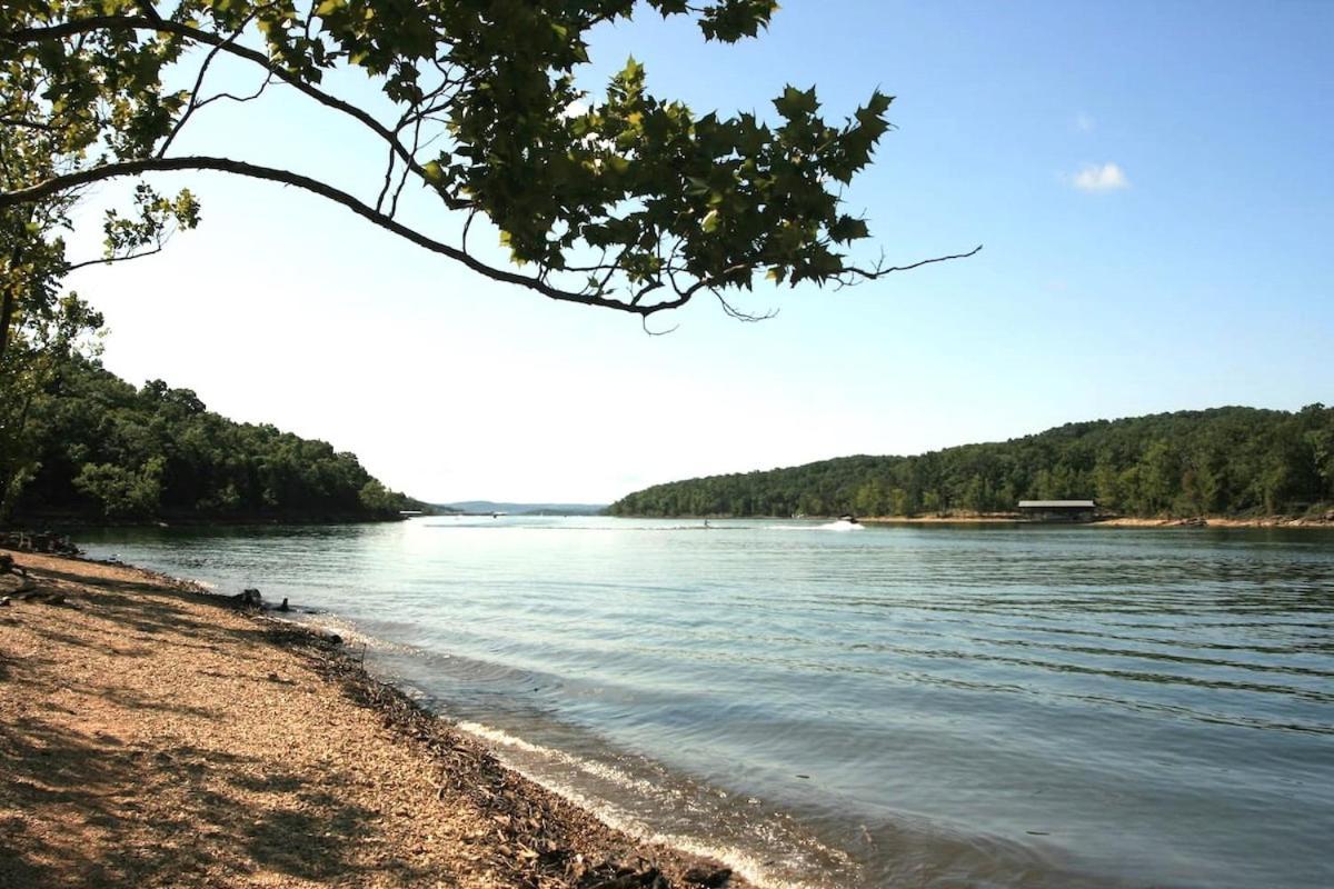 Spring Break Special! By Sdc, No Stairs, Lake, 21-3 Apartment