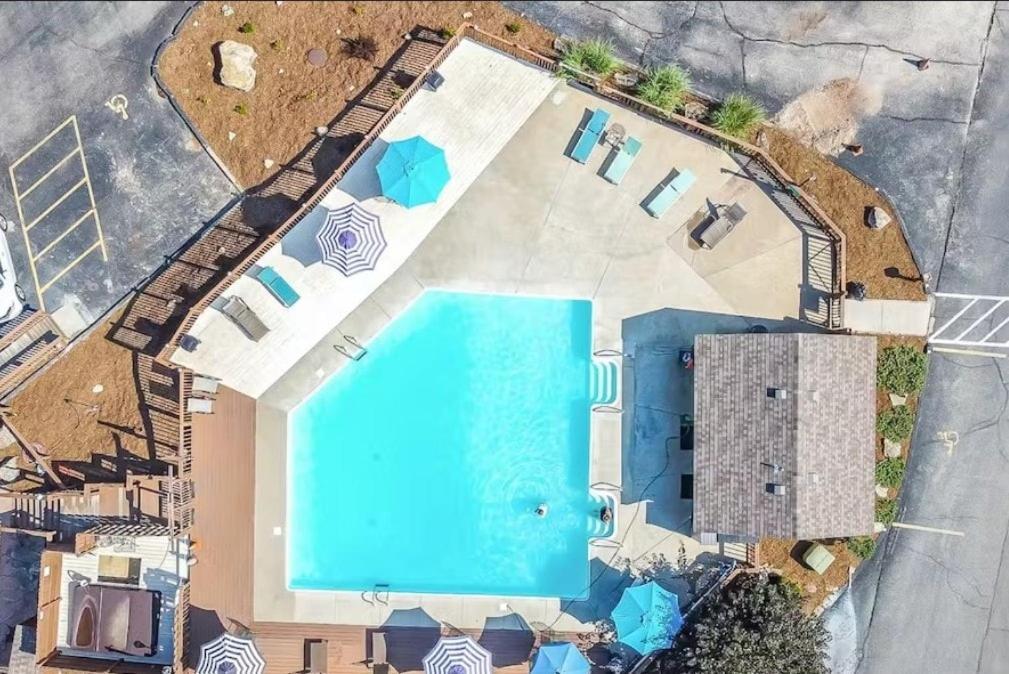 Spring Break Special! By Sdc, No Stairs, Lake, 21-3 * Branson