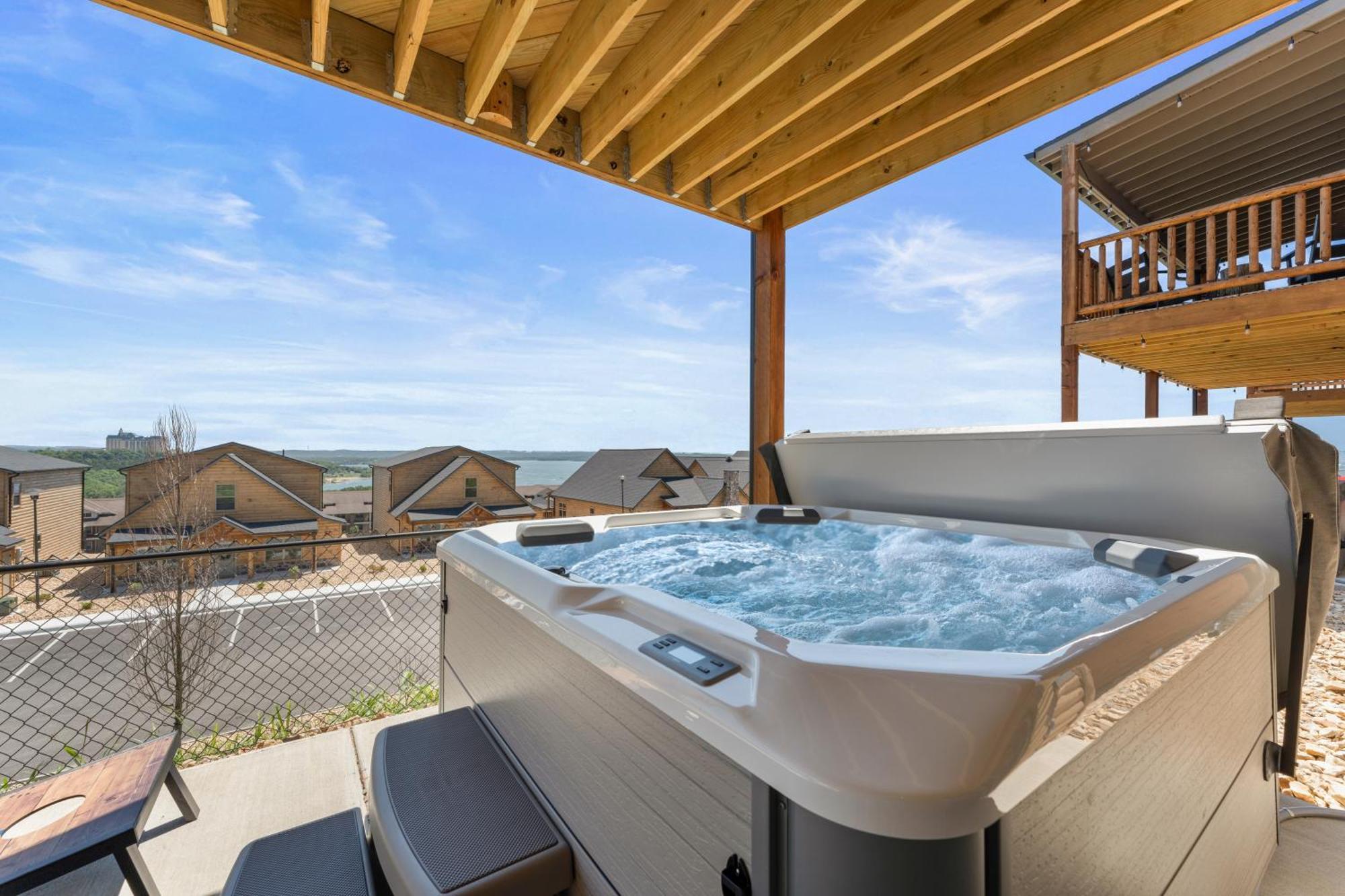 Holiday home Summertime Shores - 137 Branson