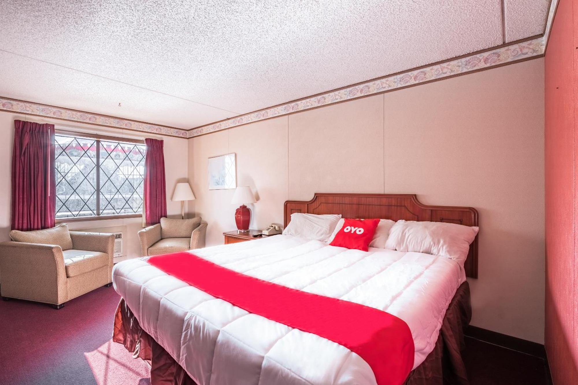 Oyo Windmill Hotel