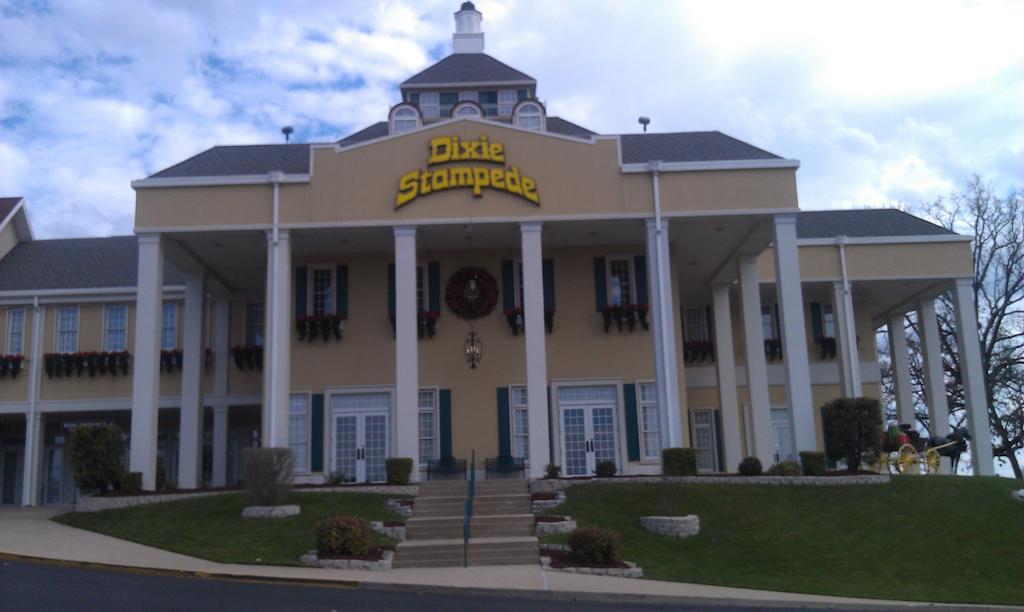 Hotel Ramada And Branson