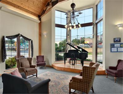 Ramada And Branson