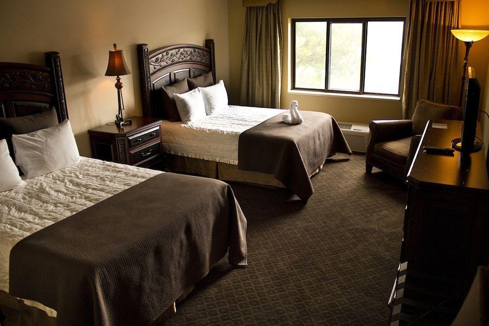 Hotel Of The Ozarks 3*