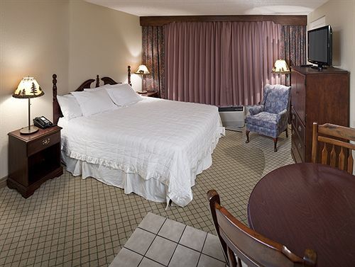 Of The Ozarks Hotel Branson