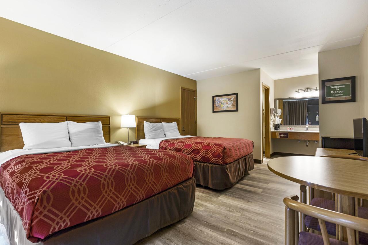 Econo & Shepherd Of The Hills Expy 3* Branson