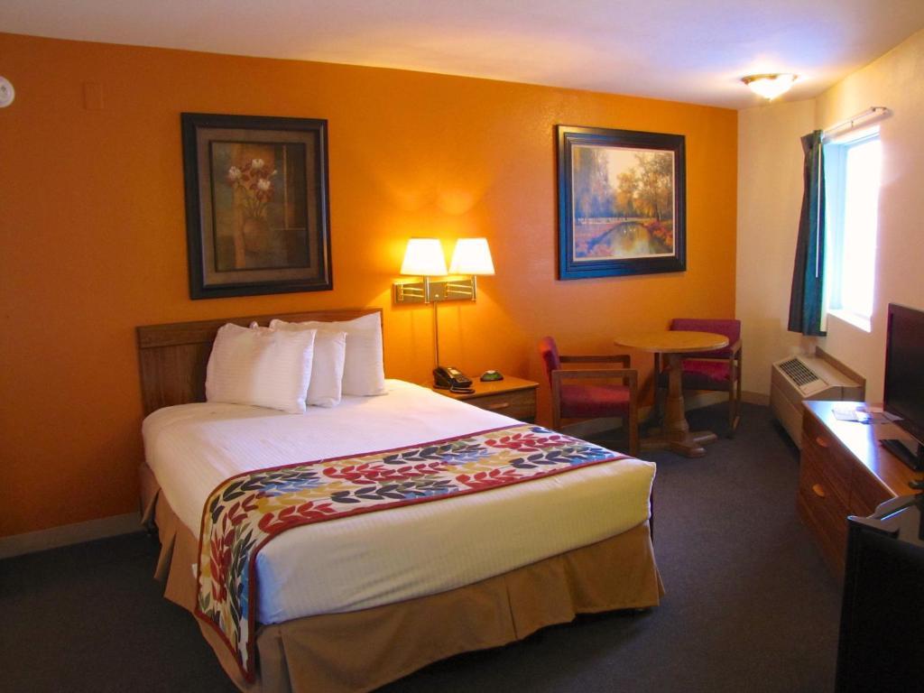 Dutton Motel 2*