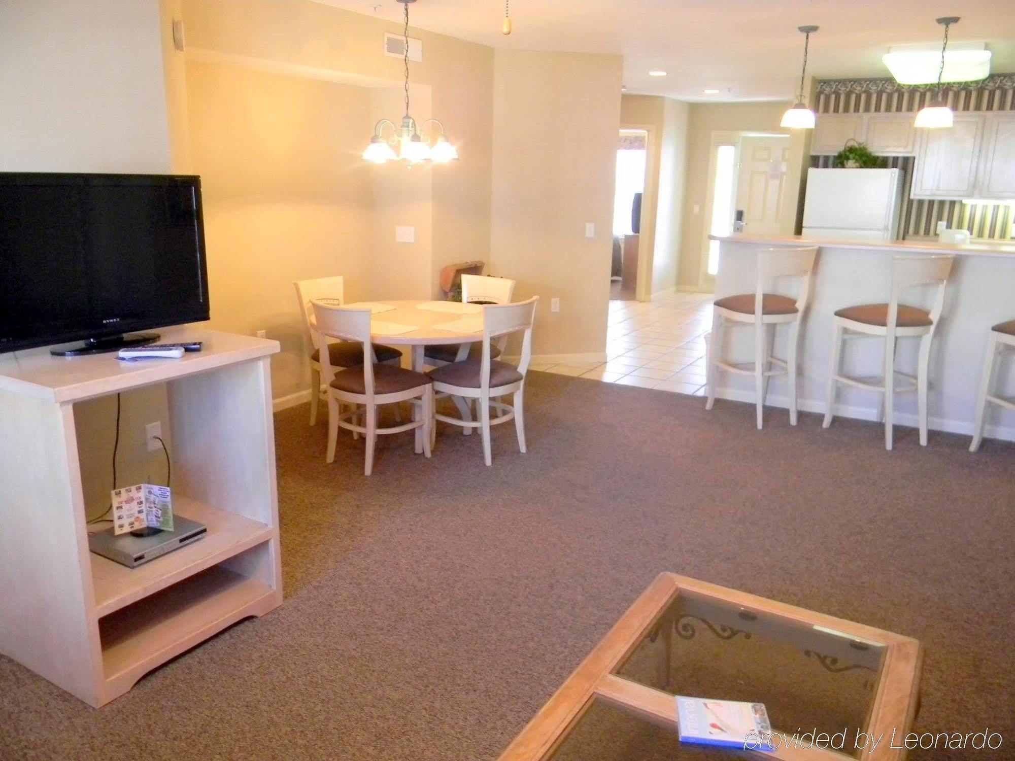 Resort Surrey's Carriage Place Branson