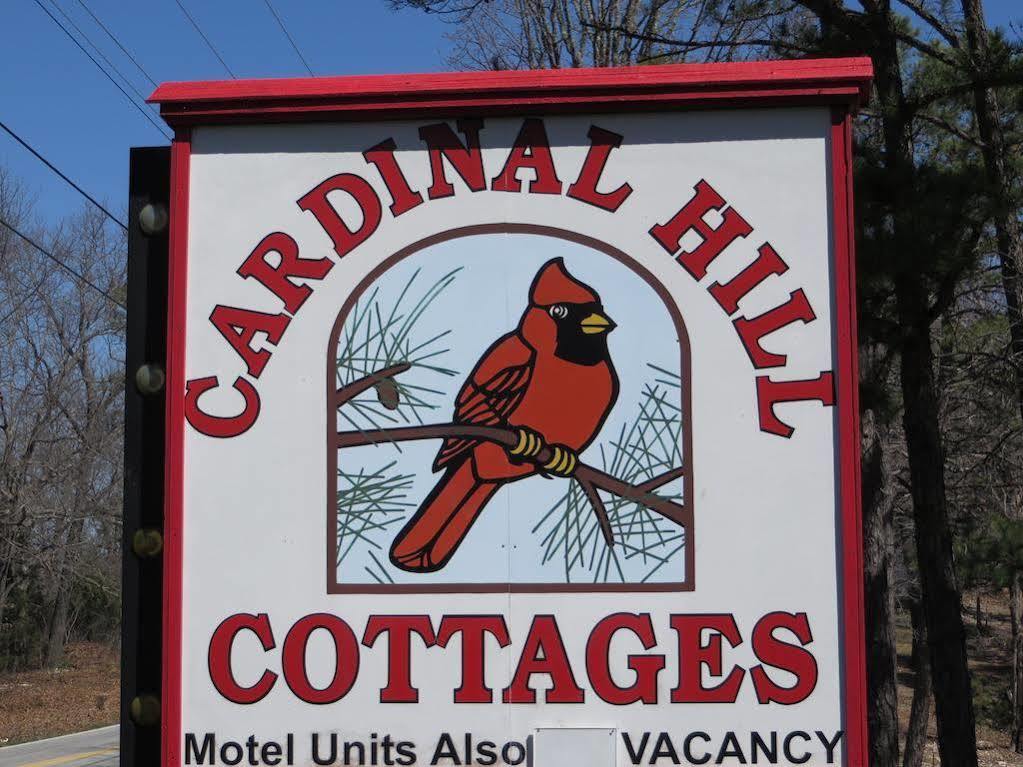Cardinal Hill Cottages Branson