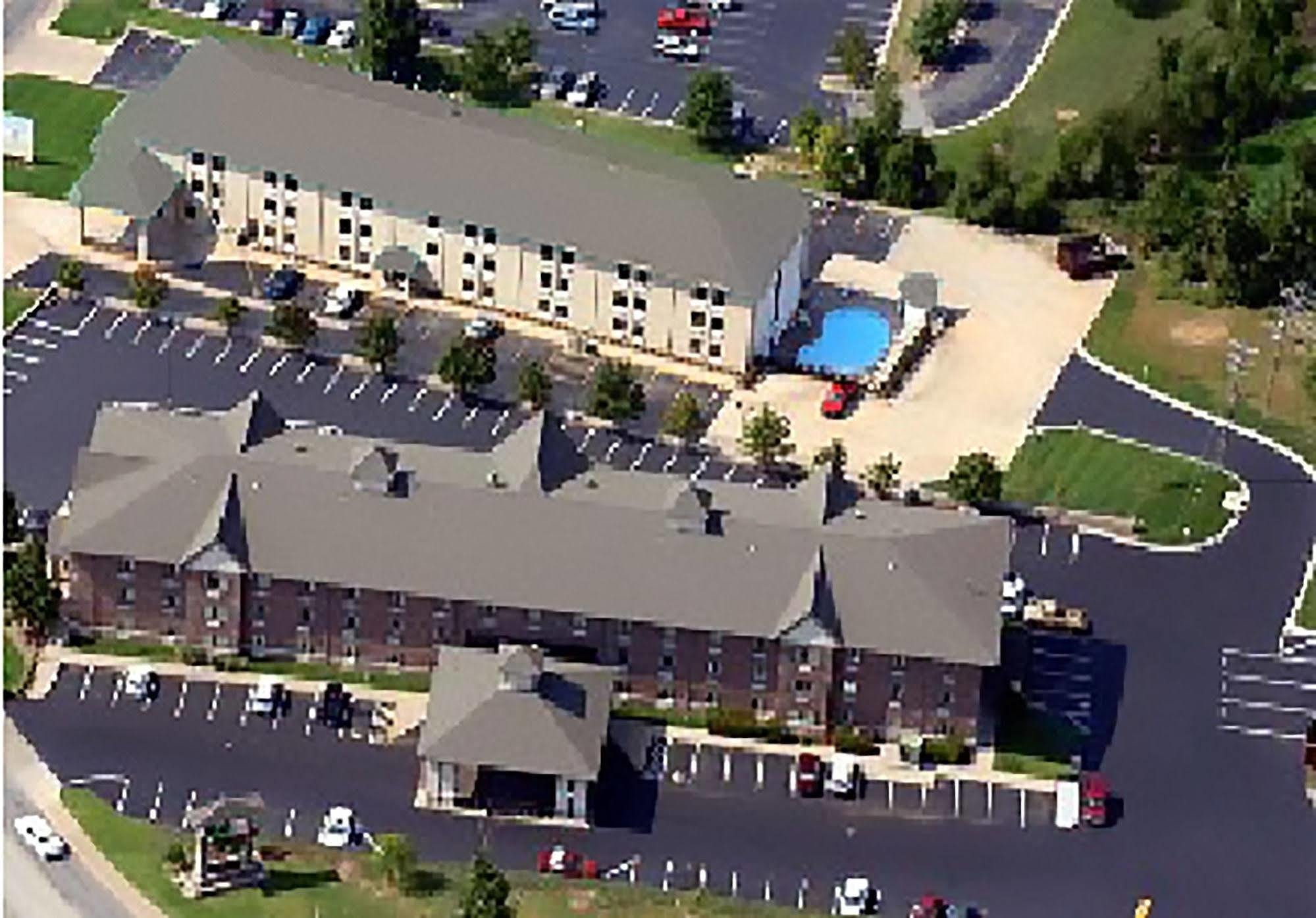 Grand Oaks Branson
